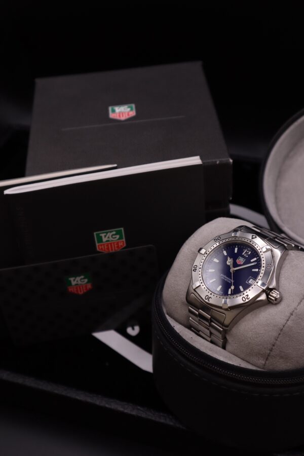 TAG Heuer 2000 Classic - WK1113 - Image 2