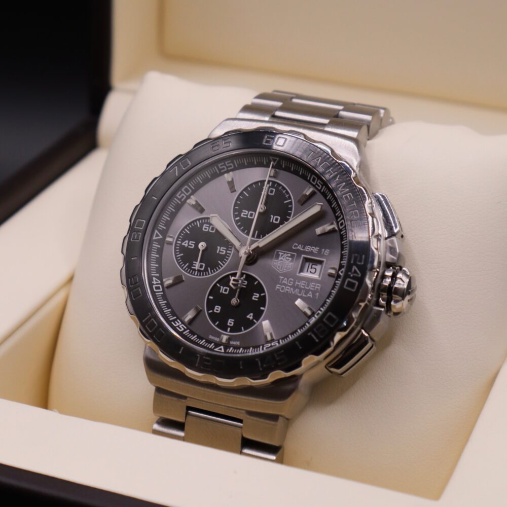 TAG Heuer Formula 1 Calibre 16 Chronograph - CAU2010