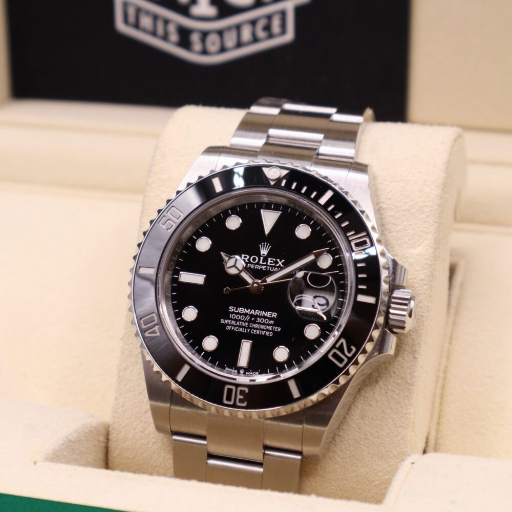 Rolex Submariner Date Black | 2020 | 126610LN